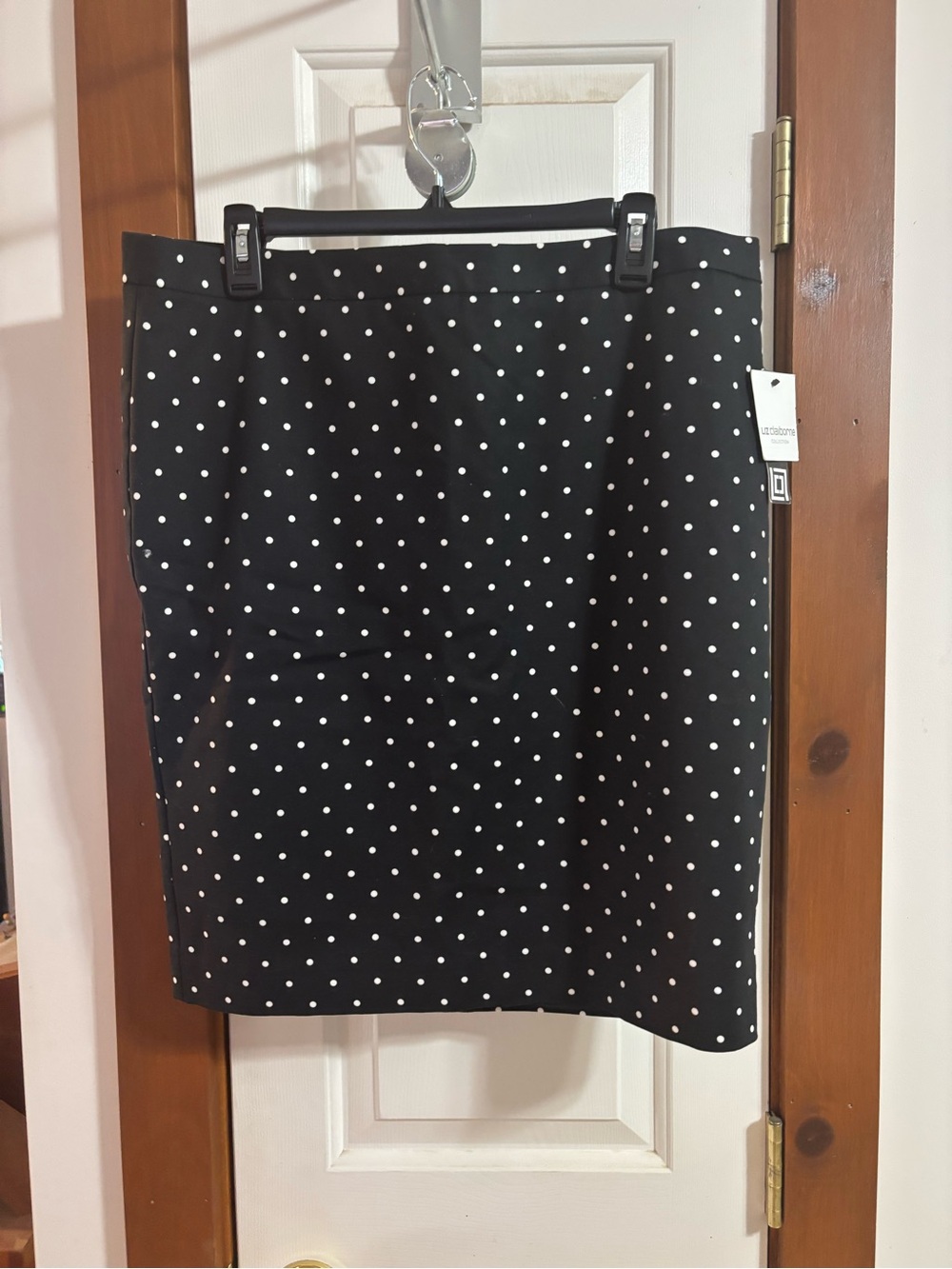 Liz Claiborne Black and White Polka Dot Pencil Skirt